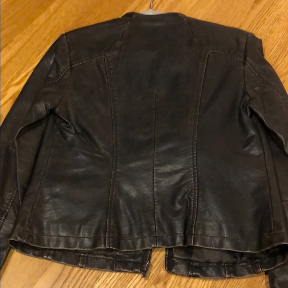 Express Leather Jacket - image 6